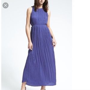 NWOT Banana Republic Blue Pleated Maxi Dress